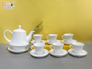 Bộ ấm chén dáng chân thon men trắng 700ml