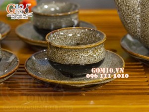 Bộ ấm chén chóp lửa men hỏa biến gấm vàng, dung tích 350ml