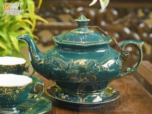 Bộ ấm chén đài các men màu họa tiết hoa Ly vẽ vàng 24k nền xanh lục bảo, 750ml