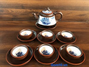 Bộ ấm chén dáng ba chân men nâu phối men lam chỉ đỏ cảnh Thuận buồm xuôi gió, 400ml