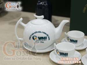 Bộ ấm chén dáng bưởi cành men trắng - in logo