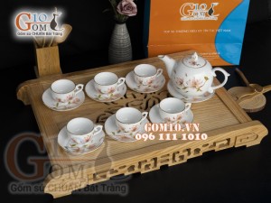 Bộ ấm chén dáng bưởi men trắng họa tiết hoa Đào, vẽ Vàng 500ml