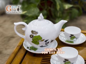 Bộ ấm chén dáng bưởi men trắng tri ân, 600ml