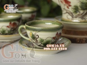 Bộ ấm chén dáng chóe men vuốt, vẽ sen 450ml