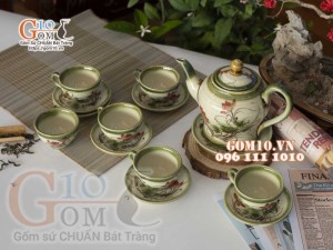Bộ ấm chén dáng chóe men vuốt, vẽ sen 450ml