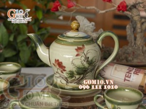 Bộ ấm chén dáng chóe men vuốt, vẽ sen 450ml