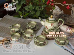 Bộ ấm chén dáng chóe men vuốt, vẽ sen 450ml