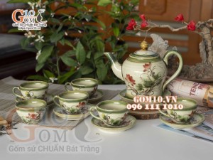 Bộ ấm chén dáng chóe men vuốt, vẽ sen 450ml