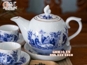 Bộ ấm chén dáng chóp lửa men lam cổ vẽ trúc lâm thất hiền, kẻ chỉ vàng kim 350ml