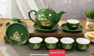 Bộ ấm chén dáng chóp lửa men xanh cảnh thuận buồm xuôi gió kẻ chỉ vàng kim, 500ml