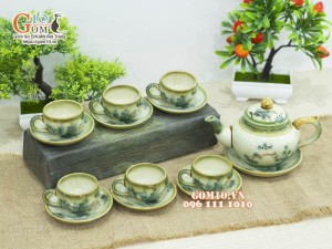 Bộ ấm chén dáng chóp men vuốt, vẽ tre xanh 350ml (Chén có quai)