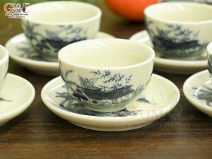 Bộ ấm chén dáng công men cổ cảnh Làng Quê, 350ml