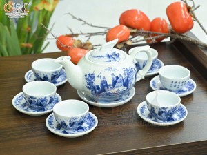 Bộ ấm chén dáng công men lam cổ cảnh Trúc Lâm Thất Hiền, 350ml