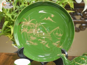 Bộ ấm chén dáng công men màu cảnh Làng Quê vẽ vàng 24k nền xanh lá, khay tròn, 300ml