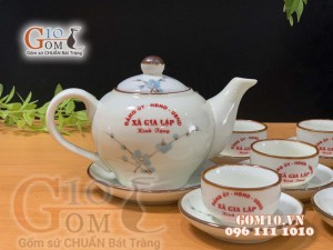 Bộ ấm chén dáng hồng vẽ đào xanh men kem - inlogo