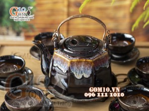 Bộ ấm chén dáng lục giác đỏ men hỏa biến 500ml