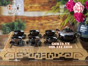 Bộ ấm chén dáng quả hồng đỏ men hỏa biến 300ml