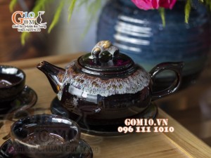 Bộ ấm chén dáng quả hồng đỏ men hỏa biến 300ml