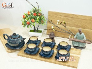 Bộ ấm chén dáng quả hồng men hỏa biến xanh đá