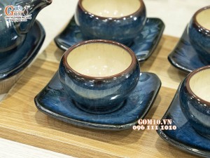 Bộ ấm chén dáng quả hồng men hỏa biến xanh đá