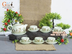 Bộ ấm chén dáng quả hồng men ngọc họa tiết Trúc Lâm Thất Hiền vẽ vàng, 300ml