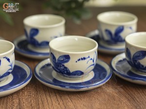 Bộ ấm chén dáng quai vuông men cổ vẽ chuồn sen xanh lam, 350ml