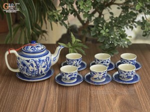 Bộ ấm chén dáng quai vuông men cổ vẽ Sen xanh lam, 350ml