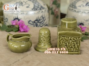 Bộ ấm chén dáng rỏ cua men rêu, quai đồng khay chữ nhật - đầy đủ phụ kiện