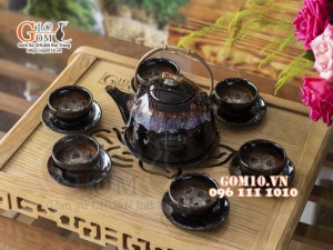 Bộ ấm chén dáng siêu đỏ men hỏa biến 500ml
