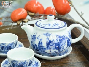 Bộ ấm chén dáng thấp men lam cổ cảnh Trúc Lâm Thất Hiền, 300ml