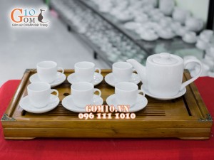 Bộ ấm chén dáng thùng men trắng