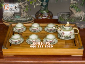 Bộ ấm chén dáng trâu men vuốt, vẽ sen, 350ml