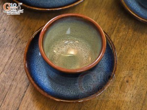 Bộ ấm chén dáng tròn quai đồng men hỏa biến xanh đá, 350ml