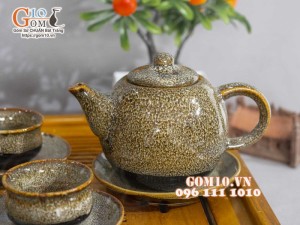 Bộ ấm chén dáng trống men hỏa biến gấm vàng, dung tích 350ml