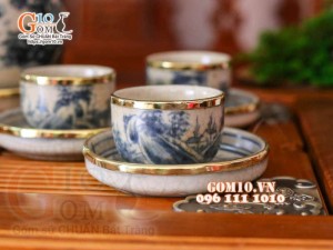 Bộ ấm chén dáng vại men rạn cổ bọc đồng, cảnh sơn thủy, đầy đủ phụ kiện