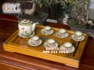 Bộ ấm chén dáng vại men vuốt, vẽ hoa sen 450ml