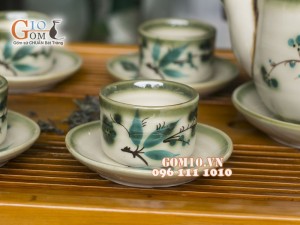Bộ ấm chén dáng vại men vuốt, vẽ tre xanh 450ml