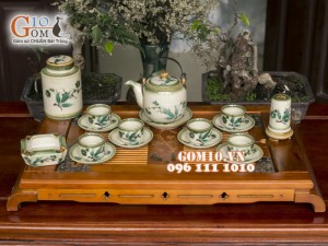 Bộ ấm chén dáng vại men vuốt, vẽ tre xanh, đầy đủ phụ kiện 450ml