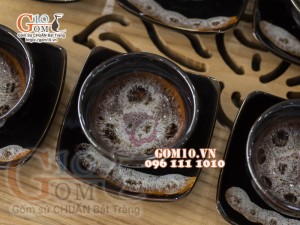 Bộ ấm chén dáng vuông dẹt đỏ men hỏa biến, đầy đủ phụ kiện 350ml