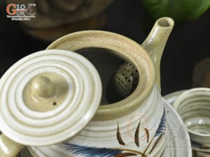 Bộ ấm chén dáng vuông gốm hồng sa vẽ bông lau, 350ml