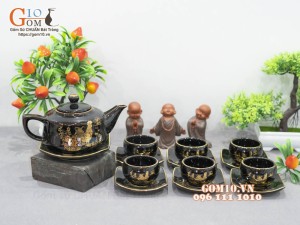 Bộ ấm chén dáng vuông men hỏa biến họa tiết Kim Kê Đại Cát vàng kim, 350ml