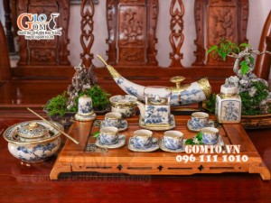 Bộ ấm chén dáng vuông men rạn cổ bọc đồng, cảnh sơn thủy, đầy đủ phụ kiện (gồm khay)