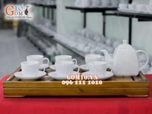 Bộ ấm chén dáng vuông men trắng