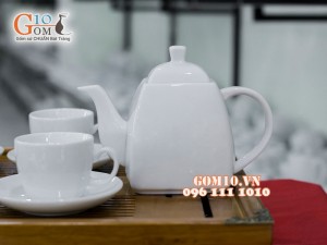 Bộ ấm chén dáng vuông men trắng