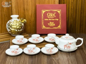 Bộ ấm chén dáng vuông men trắng vẽ hoa đào đỏ, 350ml