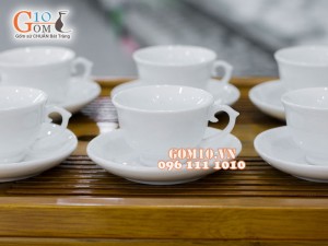 Bộ ấm chén đèn thần men trắng 500ml