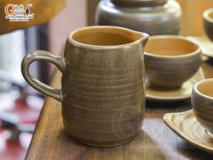 Bộ ấm chén đĩa bay gốm ganh quai đồng cao cấp đầy đủ phụ kiện, 400ml