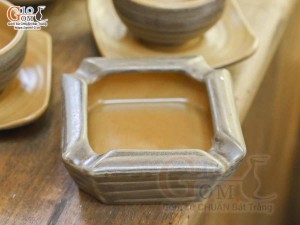 Bộ ấm chén đĩa bay gốm ganh quai đồng cao cấp đầy đủ phụ kiện, 400ml