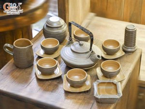 Bộ ấm chén đĩa bay gốm ganh quai đồng cao cấp đầy đủ phụ kiện, 400ml