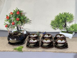 Bộ ấm chén giang tây men hỏa biến chén lòng hoa cao cấp